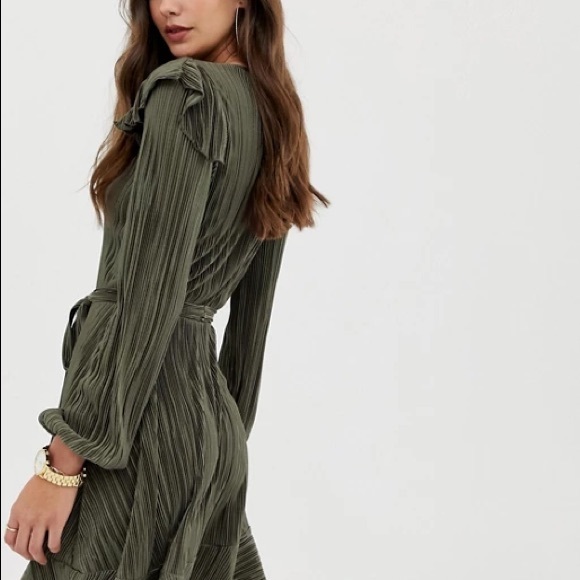 ASOS Plisse Khaki Ruffle Sleeve Mini Dress - Picture 8 of 8